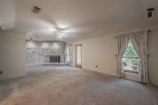 2406 Drawbridge Dr, Arlington, TX 76012 - Photo 21