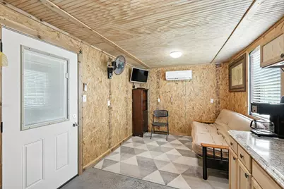 1106 Private Road 425, Whitewright, TX 75491 - Photo 31