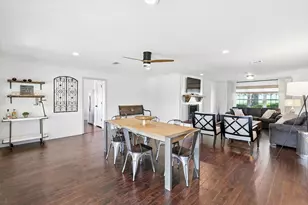 116 Seminole Dr, Lake Kiowa, TX 76240 - Photo 9