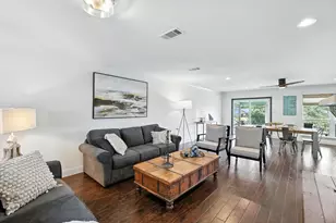 116 Seminole Dr, Lake Kiowa, TX 76240 - Photo 5