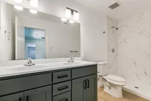 200 Campbell St, Terrell, TX 75160 - Photo 9