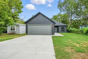 408 Front St, Pottsboro, TX 75076 - Photo 3