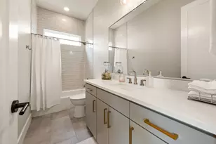 2092 Holt Way, Grapevine, TX 76051 - Photo 9