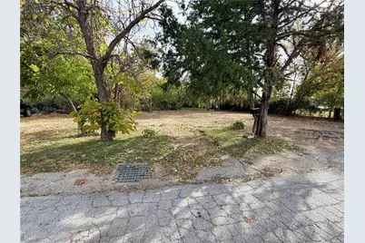 656 Hembry Street, Lewisville, TX 75057 - Photo 7