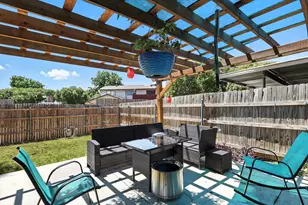 1002 Kingston Dr, Lewisville, TX 75067 - Photo 19