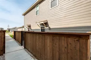 639 Harvest Moon Dr, Venus, TX 76084 - Photo 1