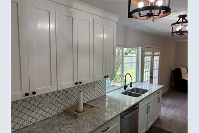 5036 Avery Lane, The Colony, TX 75056 - Photo 7