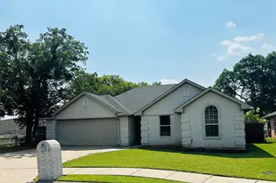 701 Park Pl, Whitesboro, TX 76273 - Photo 1