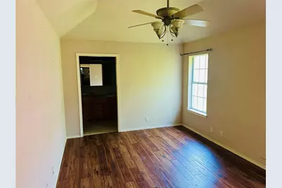 701 Park Place, Whitesboro, TX 76273 - Photo 5