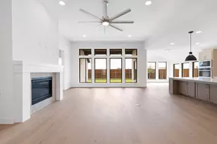 236 Rosemallow Ln, Waxahachie, TX 75165 - Photo 9