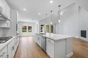 547 Wisteria St, Little Elm, TX 75068 - Photo 3