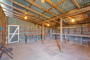 596 County Rd 3425, Clifton, TX 76634 - Photo 31