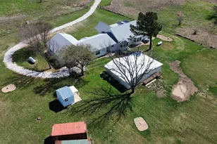 596 County Rd 3425, Clifton, TX 76634 - Photo 37