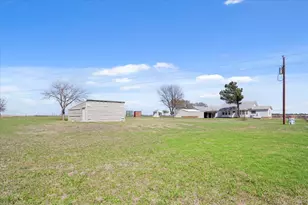 596 County Rd 3425, Clifton, TX 76634 - Photo 27