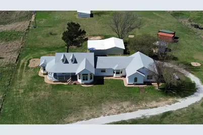 596 County Road 3425, Clifton, TX 76634 - Photo 37