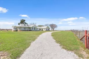 596 County Rd 3425, Clifton, TX 76634 - Photo 3