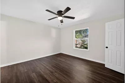 205 Volunteer Drive, Arlington, TX 76014 - Photo 15