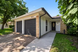 205 Volunteer Dr, Arlington, TX 76014 - Photo 3