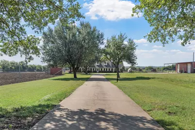 5112 Old Caufield Ranch Road, McGregor, TX 76657 - Photo 9