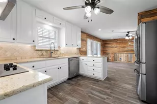 5112 Old Caufield Ranch Rd, McGregor, TX 76657 - Photo 13