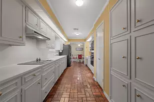 3907 Old Mill Rd, Waco, TX 76710 - Photo 9