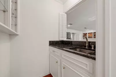 3907 Old Mill Road, Waco, TX 76710 - Photo 7