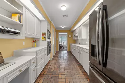 3907 Old Mill Road, Waco, TX 76710 - Photo 9