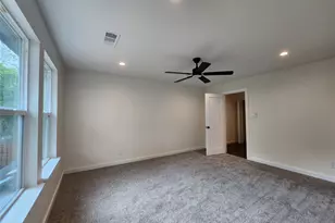 1715 Stonewall St, Greenville, TX 75401 - Photo 7