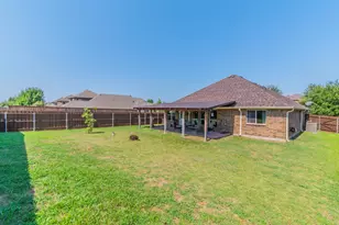 1104 Longhorn Drive, Aubrey, TX 76227 - Photo 23