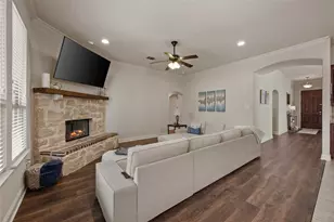 15841 River Glen Dr, Frisco, TX 75035 - Photo 11