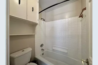 104 W Bayside Drive, Mabank, TX 75156 - Photo 17