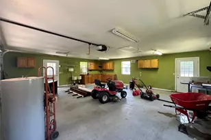 104 W Bayside Dr, Mabank, TX 75156 - Photo 31