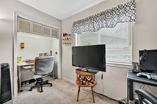 818 Patricia Dr, Sherman, TX 75090 - Photo 17