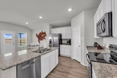 12536 Tarres Court, Lorena, TX 76655 - Photo 9