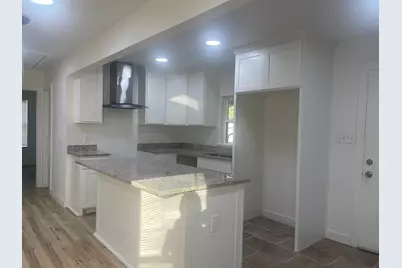 2512 E Overton Road, Dallas, TX 75216 - Photo 9