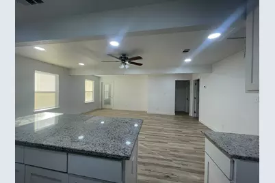 2512 E Overton Road, Dallas, TX 75216 - Photo 11