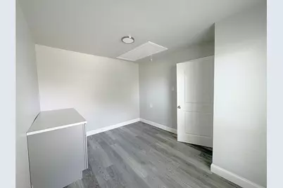 909 Milky Way, Garland, TX 75040 - Photo 13