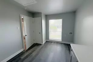 909 Milky Way, Garland, TX 75040 - Photo 11