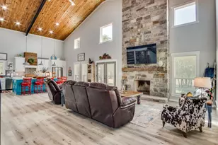 385 Brown Rd, Palo Pinto, TX 76484 - Photo 3