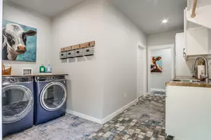 385 Brown Rd, Palo Pinto, TX 76484 - Photo 9