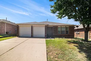 1812 Wind Dancer Trail, Fort Worth, TX 76131 - Photo 3