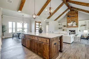 2008 Carrie Ct, Weatherford, TX 76088 - Photo 11