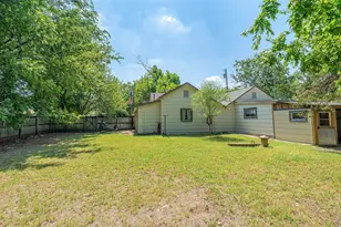 207 N Oneil St, Alvord, TX 76225 - Photo 25