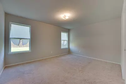 110 Spring Creek Lane, Terrell, TX 75160 - Photo 9