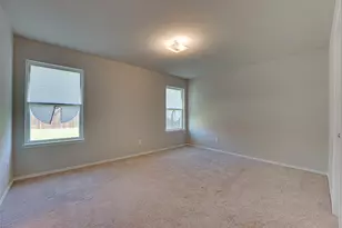 110 Spring Creek Ln, Terrell, TX 75160 - Photo 9