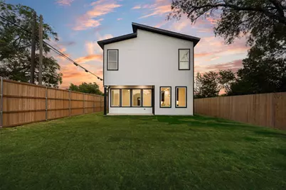 1651 E Overton Street, Dallas, TX 75216 - Photo 19