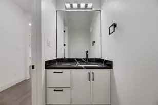 1651 E Overton St, Dallas, TX 75216 - Photo 9