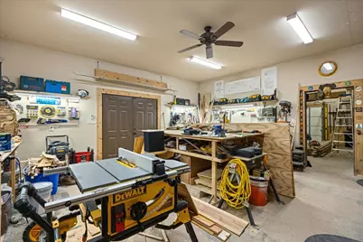 6410 Westover Drive, Granbury, TX 76049 - Photo 35