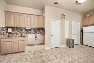 6410 Westover Dr, Granbury, TX 76049 - Photo 23