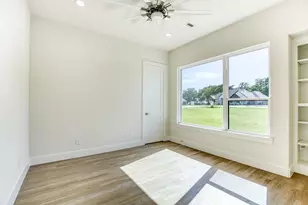 1044 Hidden Oaks Dr, Wills Point, TX 75169 - Photo 9